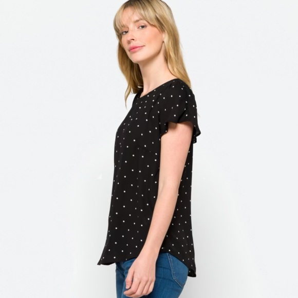 👚 Sharaden Flutter Sleeve Blouse - Cece Sportswear - Stitch Fix - Picture 3 of 7